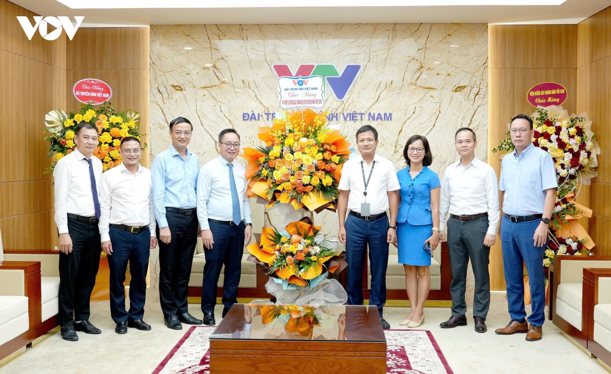 lanh dao vov chuc mung vtv nhan dip 55 nam thanh lap hinh anh 1