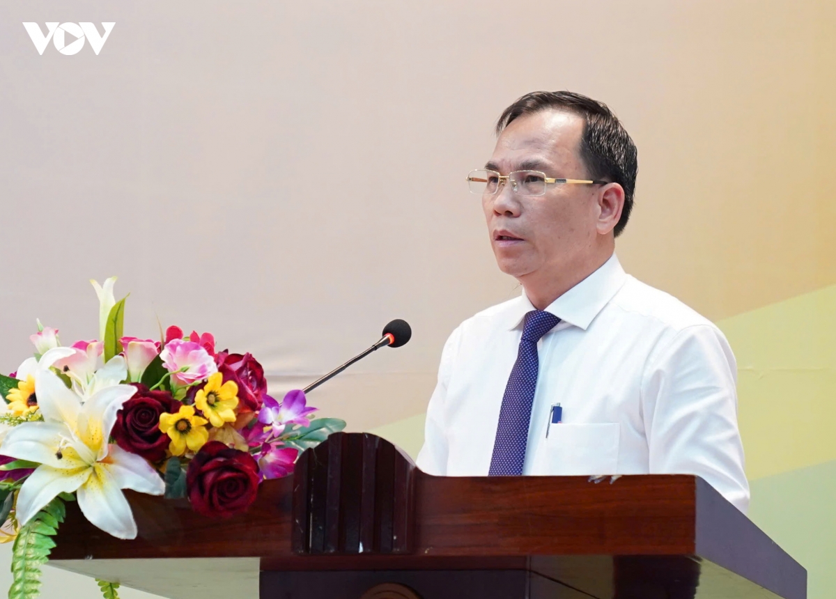  lom song va noi lo tren nong duoi lanh hinh anh 7