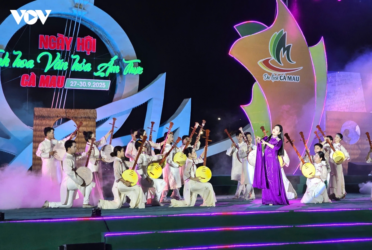 thuong thuc huong rung, vi bien tai ngay hoi am thuc ca mau hinh anh 4