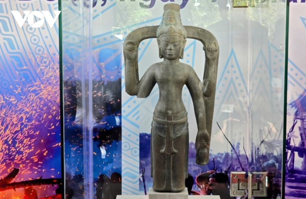 bac binh avalokitesvara statue in lam dong recognized as national treasure picture 2