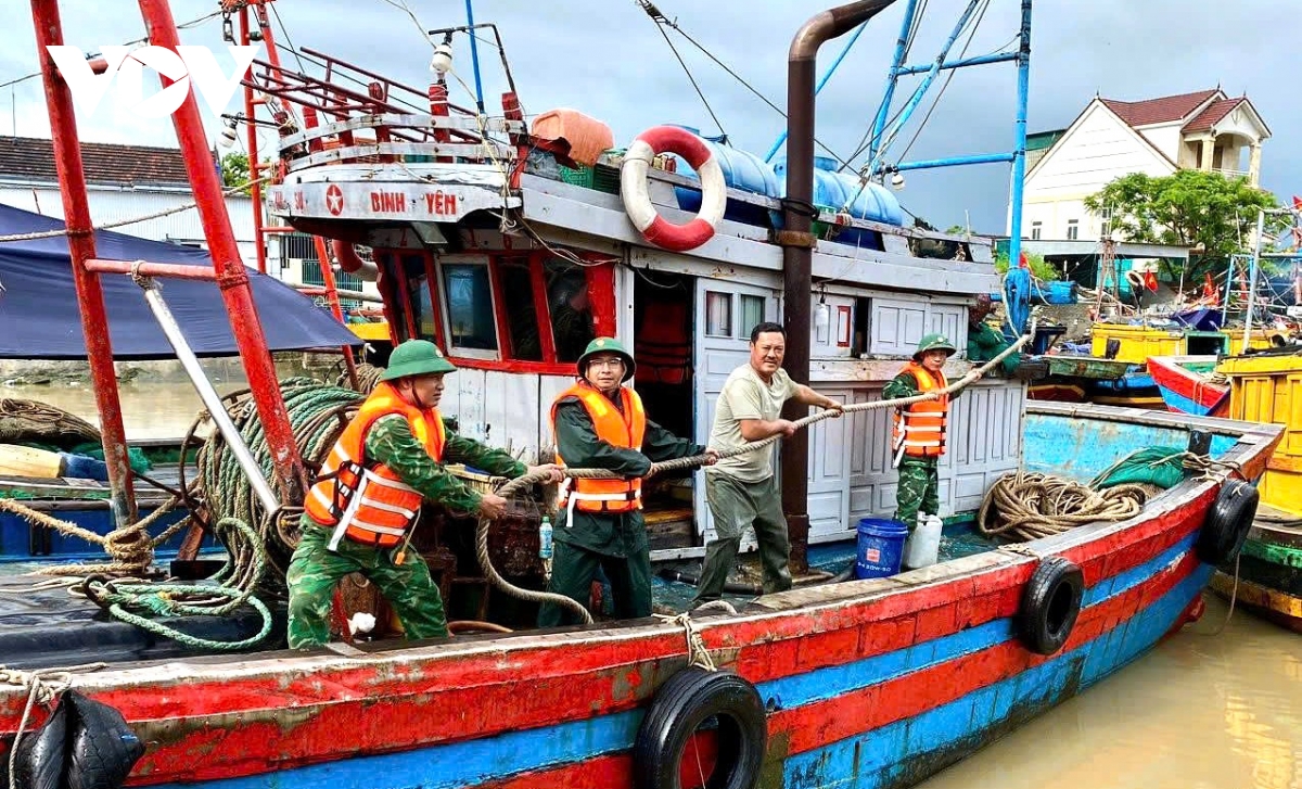 Bộ đội Biên phòng Nghệ An huy động 800 cán bộ, chiến sĩ phòng chống bão số 10