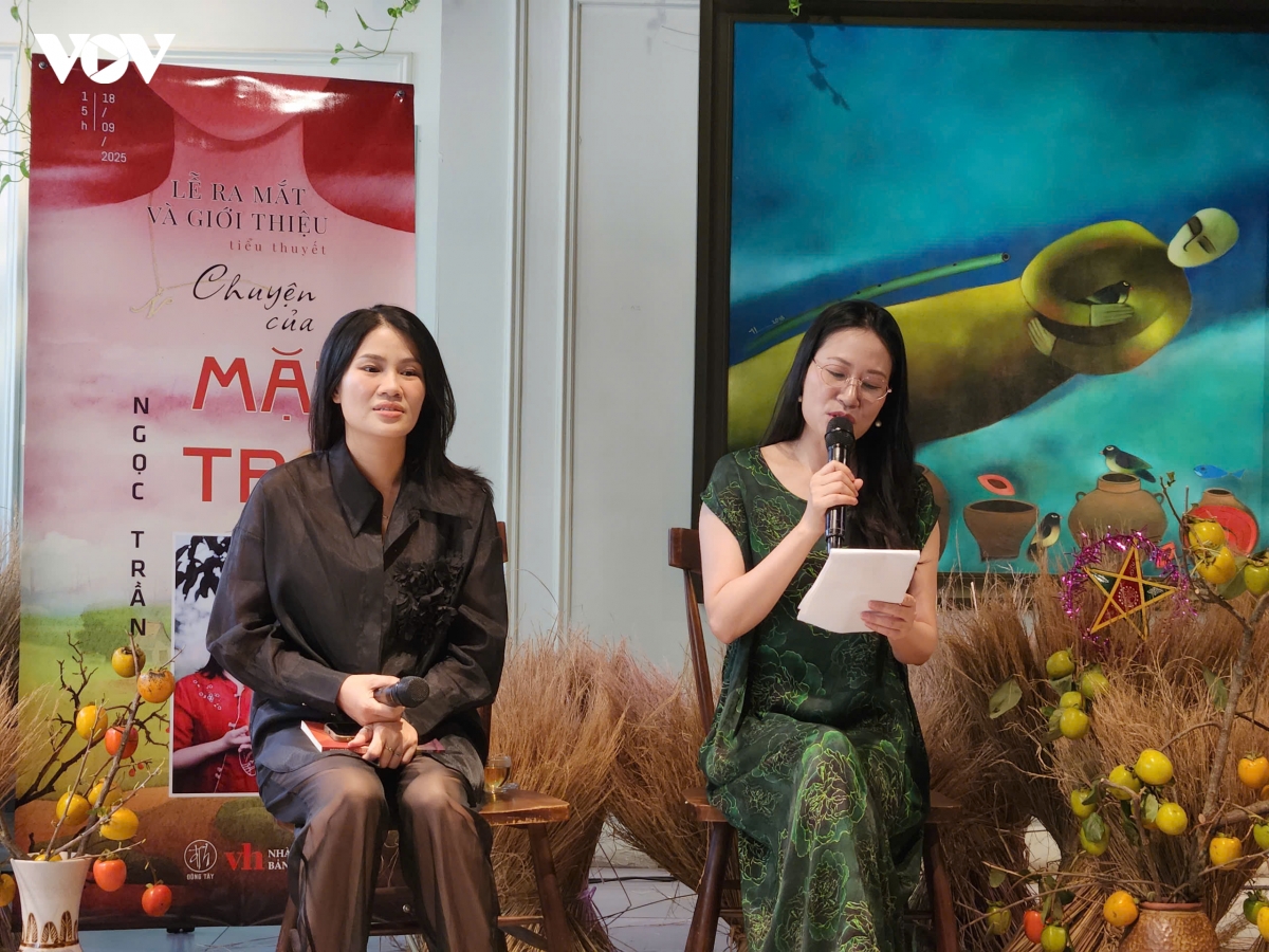 nha bao ngoc tran viet tieu thuyet am anh ve nan buon nguoi hinh anh 2