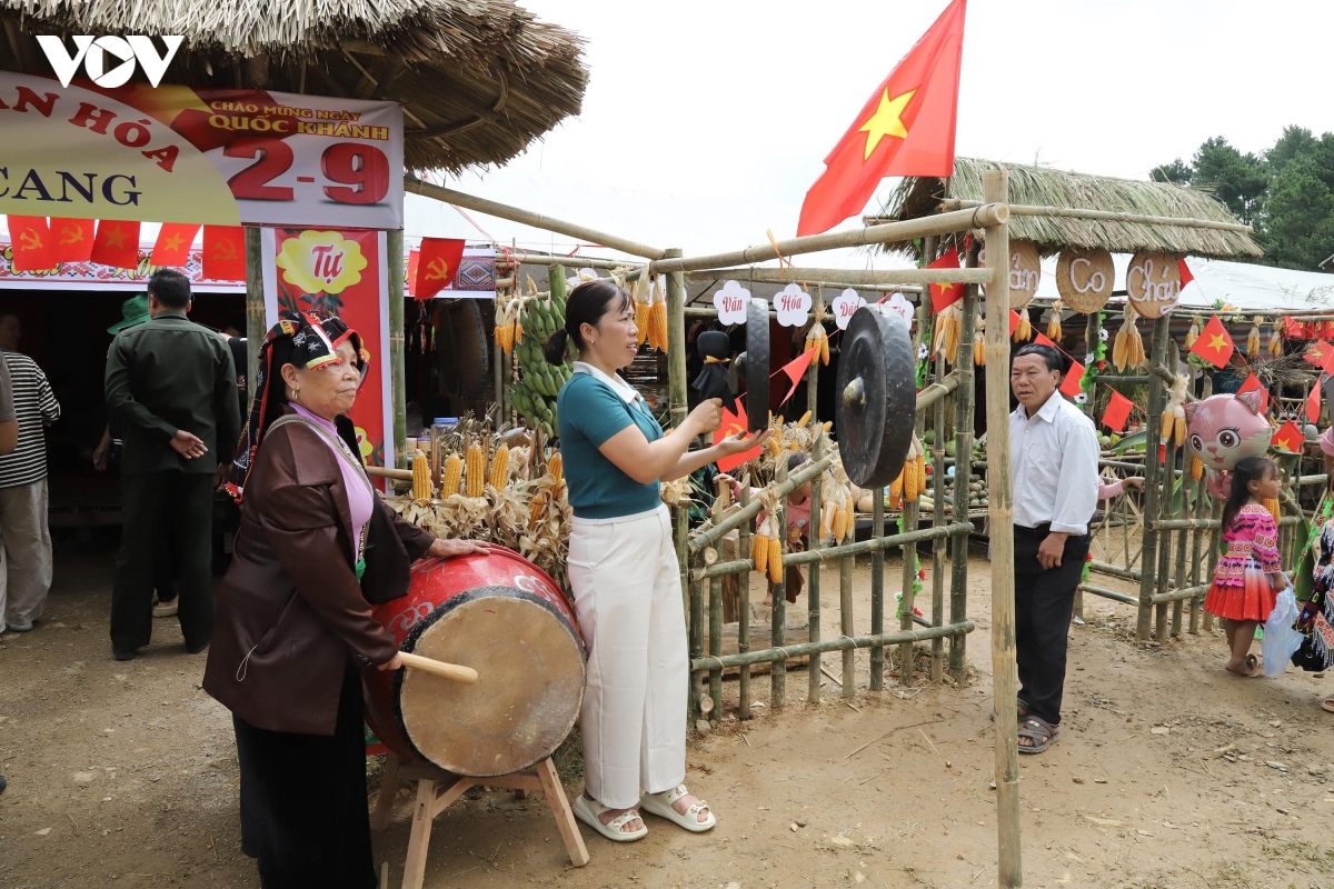  tieng goi mua yeu tren cao nguyen moc chau hinh anh 3