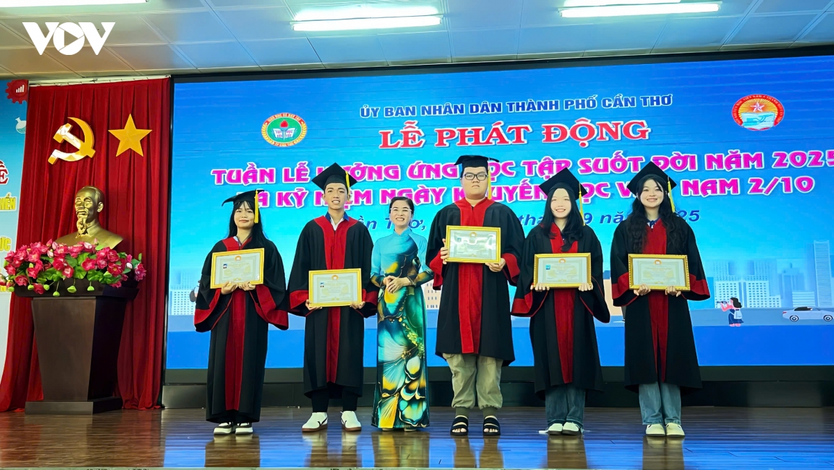 phat huy tu tuong hoc - hoc nua - hoc mai theo loi dan cua chu tich ho chi minh hinh anh 2