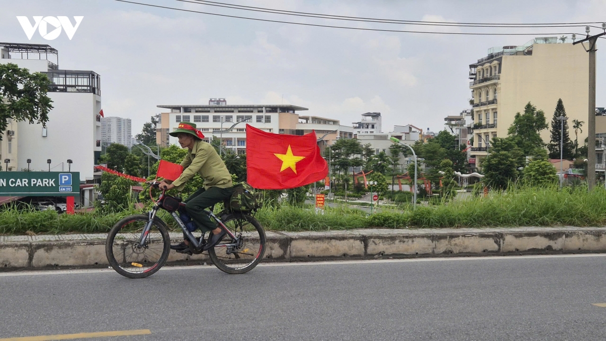 tinh than yeu nuoc lan toa tu quang truong ba Dinh hinh anh 5