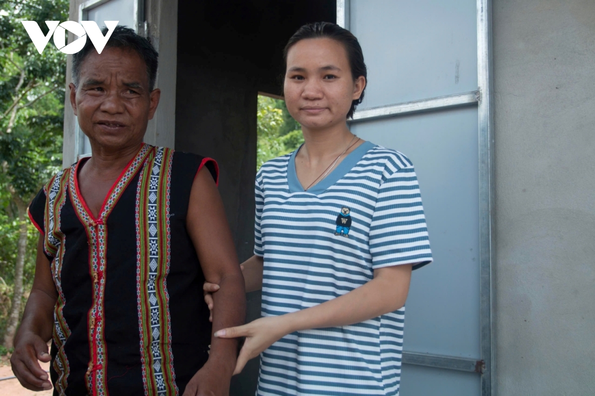 nhung dang vien tre gop suc dung xay ban lang noi bien gioi quang tri hinh anh 3