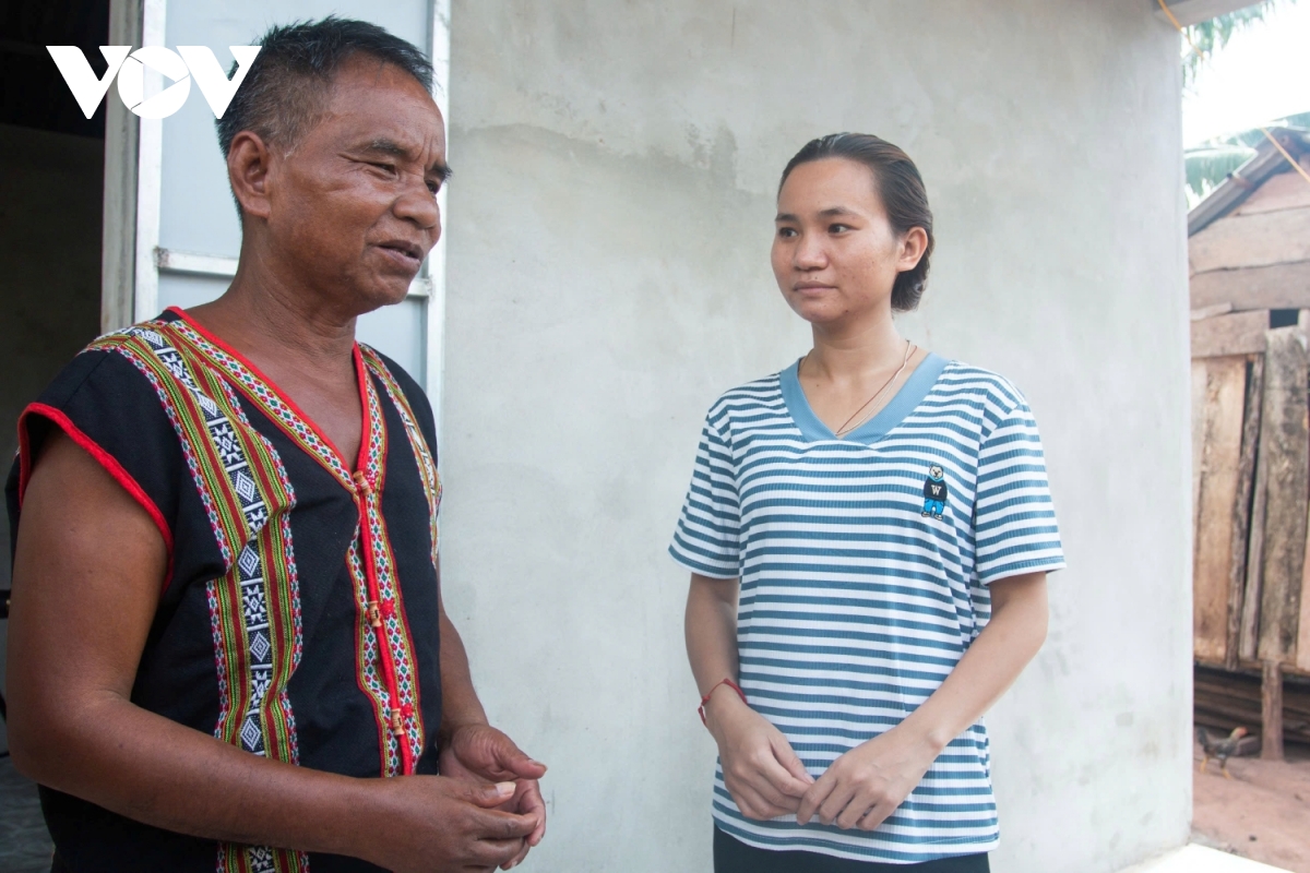 nhung dang vien tre gop suc dung xay ban lang noi bien gioi quang tri hinh anh 4