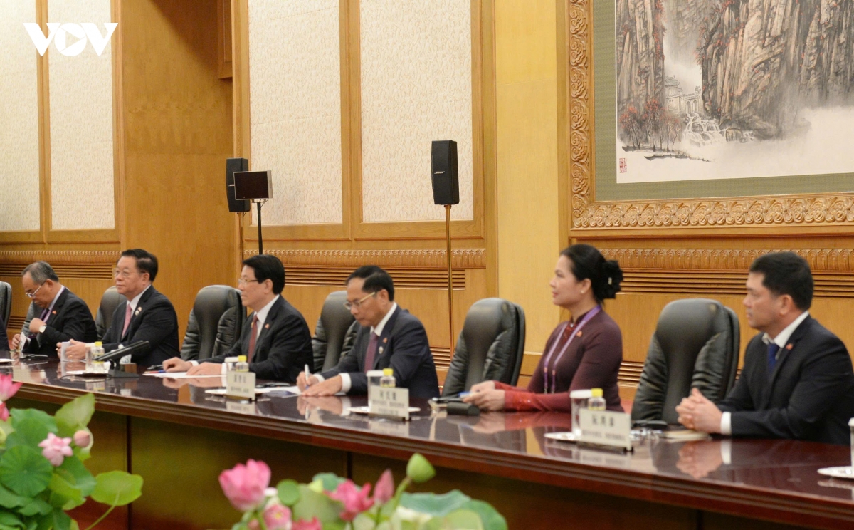 hoi dam cap cao, viet nam va trung quoc nhat tri day nhanh ket noi giao thong hinh anh 2
