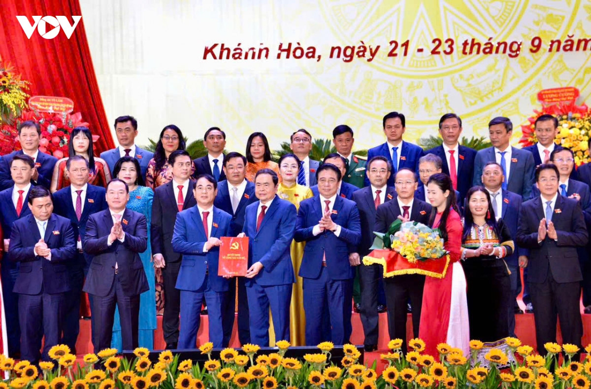 chu tich quoc hoi du Dai hoi Dang bo tinh khanh hoa nhiem ky 2025-2030 hinh anh 9