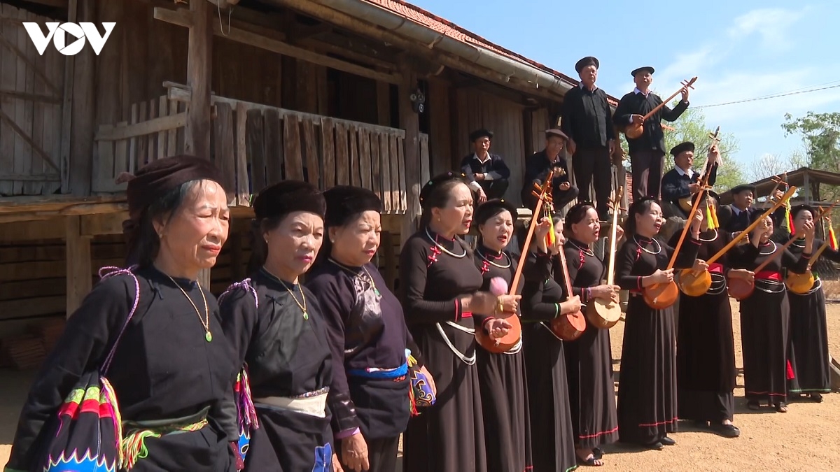 nguoi gin giu va lan toa van hoa dan toc o lam Dong hinh anh 2