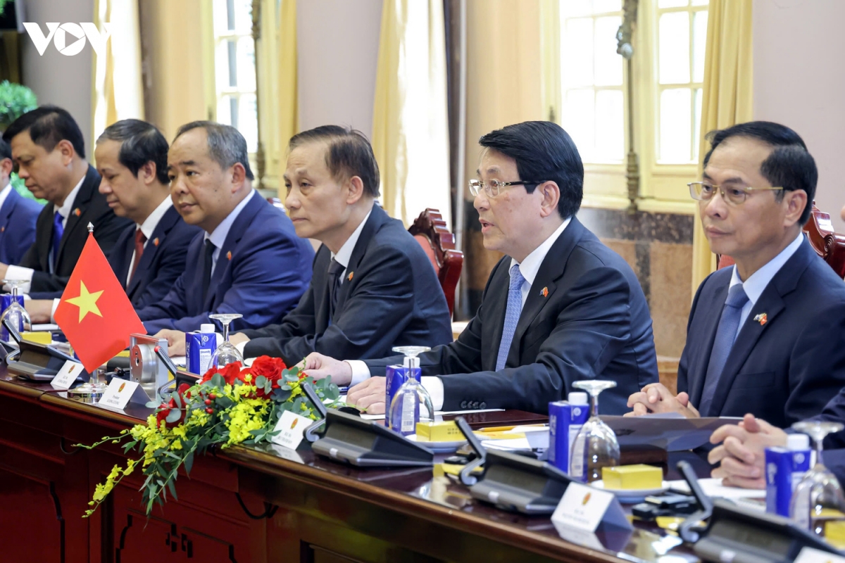 chu tich nuoc luong cuong hoi dam voi toan quyen australia sam mostyn hinh anh 1
