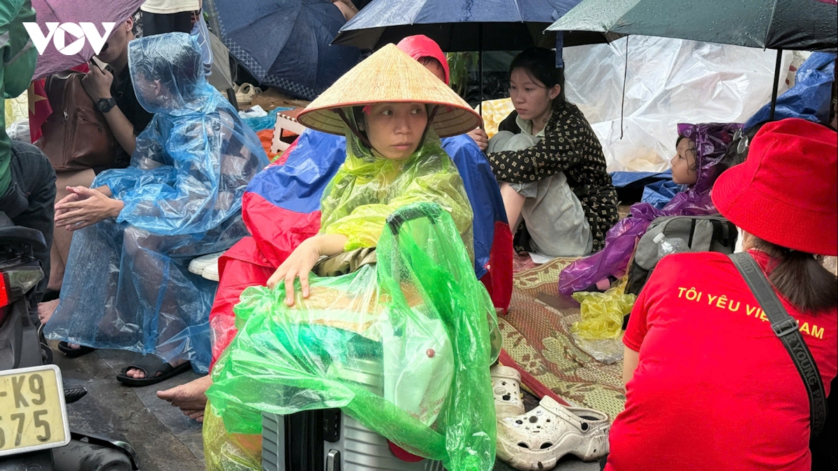 nguoi dan doi nang mua giu cho cho xem dieu binh 80 nam quoc khanh 2 9 hinh anh 3