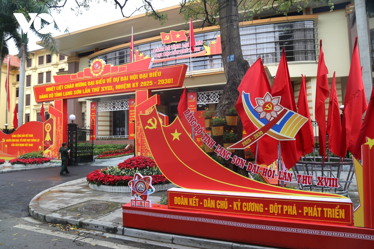 Đảng viên và nhân dân trao kỳ vọng, gửi trọn niềm tin vào Đại hội Đảng bộ tỉnh lạng sơn hình ảnh 2 Dang vien va nhan dan trao ky vong, gui tron niem tin vao Dai hoi Dang bo tinh lang son hinh anh 2