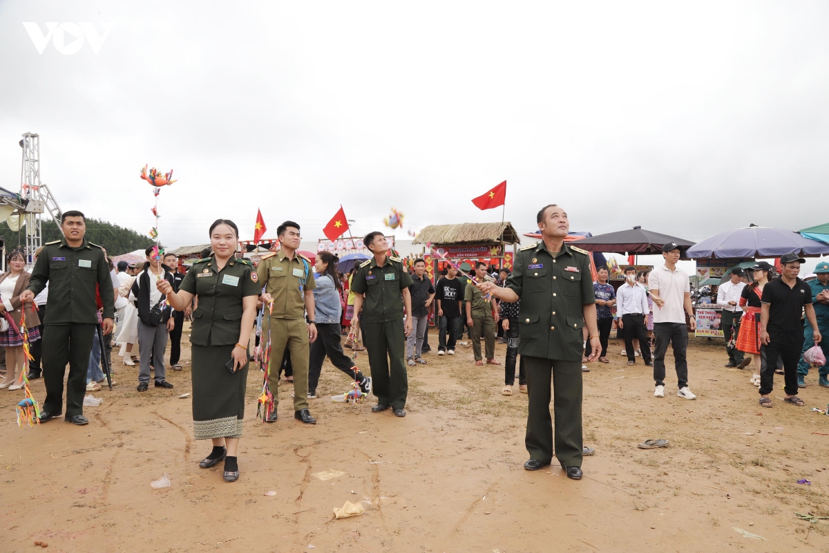  tieng goi mua yeu tren cao nguyen moc chau hinh anh 11