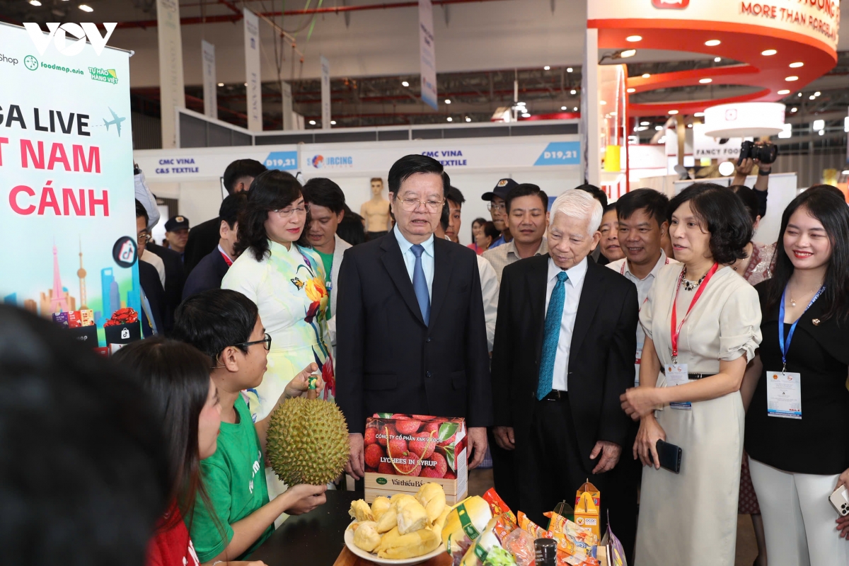 hoi cho du lich quoc te tp.hcm 2025 hon ca quang ba, xuc tien du lich hinh anh 2