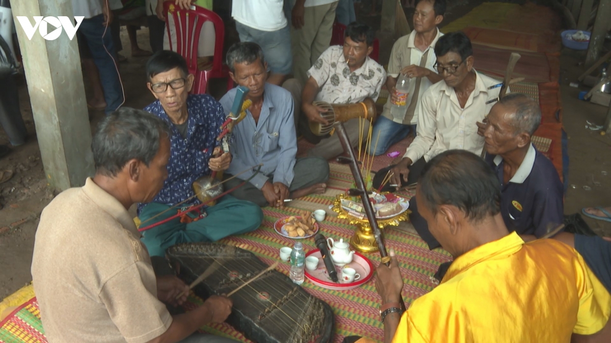 Am nhac trong nghi thuc le ha thuy ghe ngo cua dong bao khmer hinh anh 2