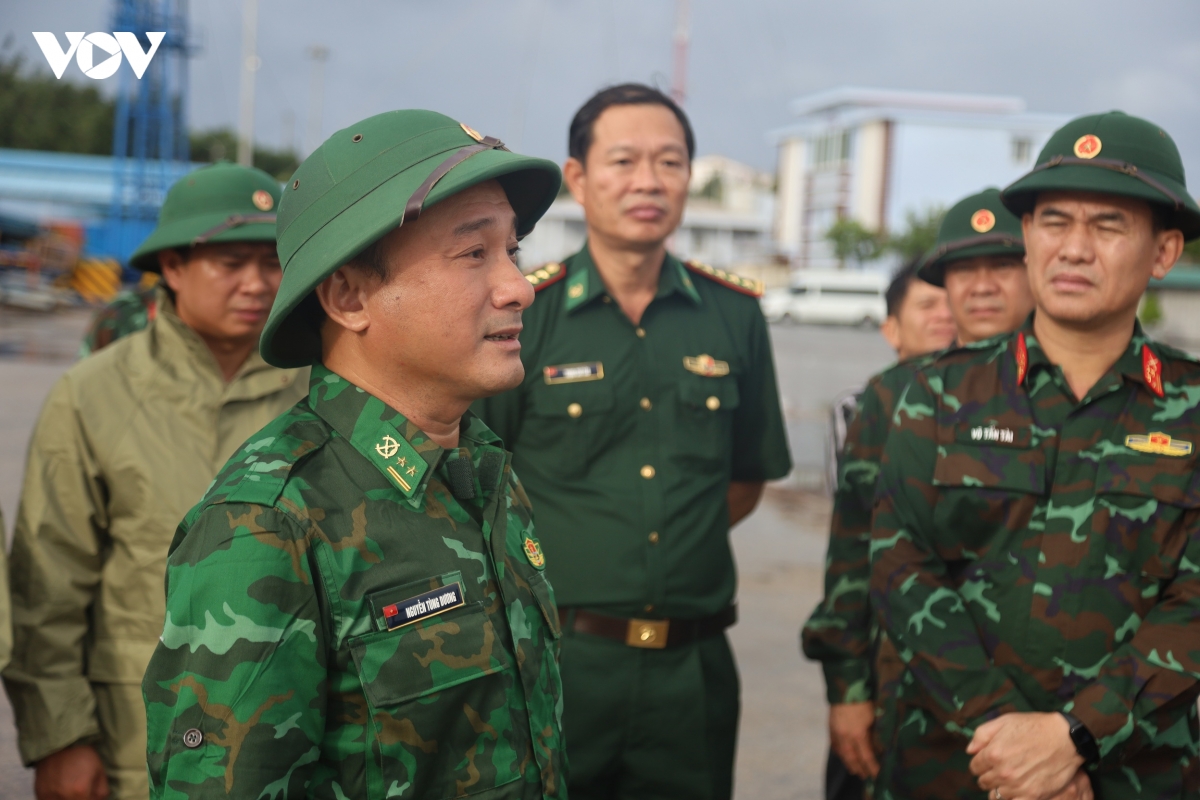 quang ngai siet chat an toan tau thuyen, khong de ngu dan o lai duoi tau hinh anh 5