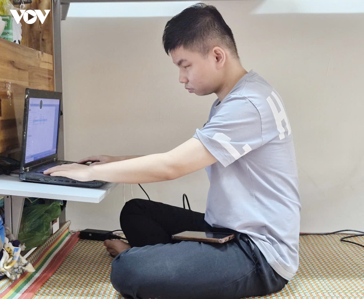 lan toa uoc mo chap canh cho tan sinh vien ngheo hinh anh 2