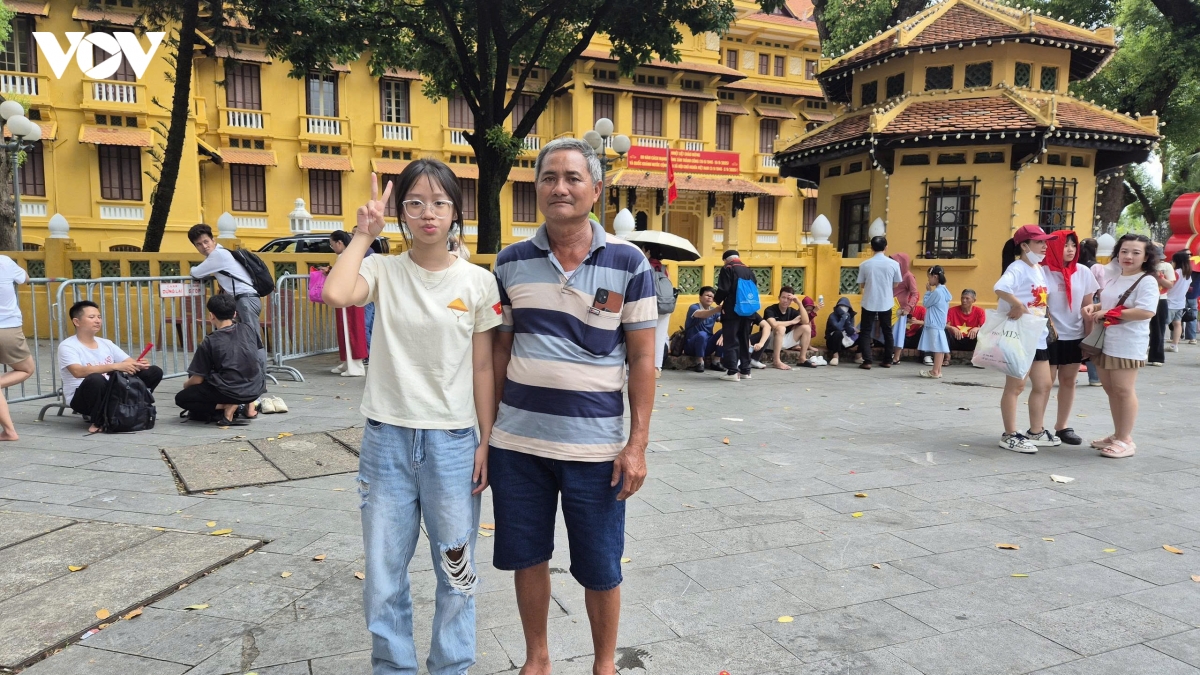 tinh than yeu nuoc lan toa tu quang truong ba Dinh hinh anh 3