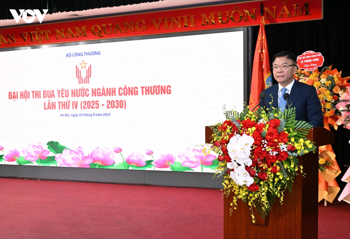 pho thu tuong le thanh long thi dua la dong luc phat trien nganh cong thuong hinh anh 1