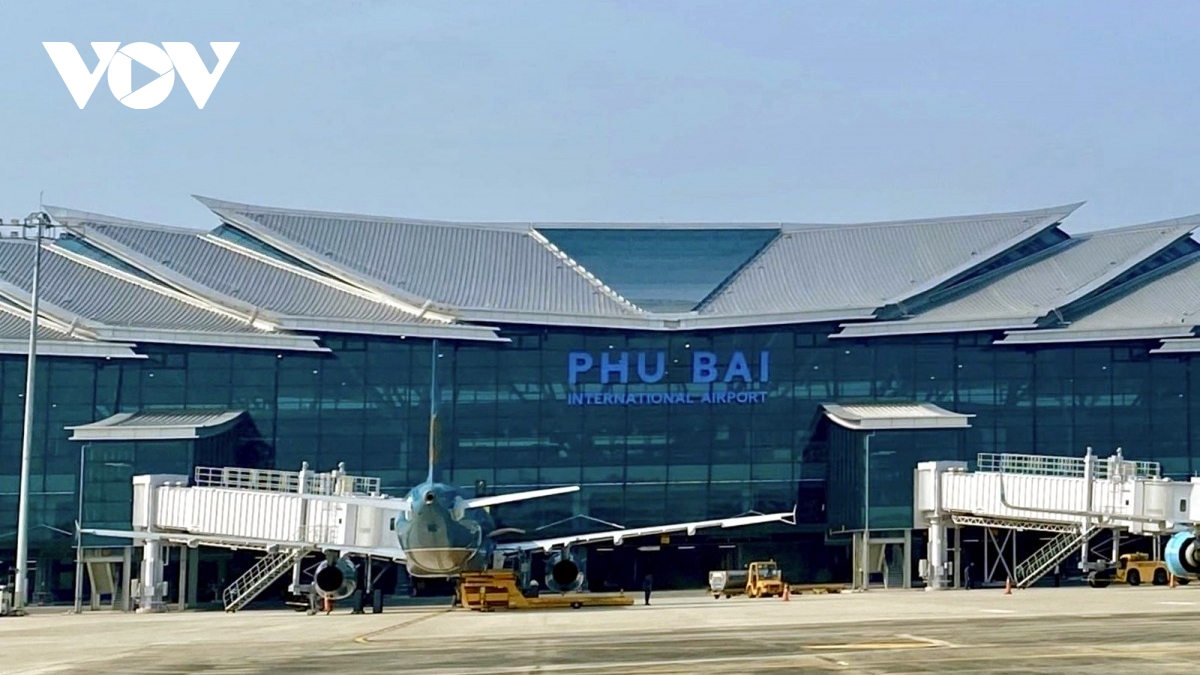 Bộ Xây dựng thông tin về tình hình giao thông ảnh hưởng của bão Bualoi