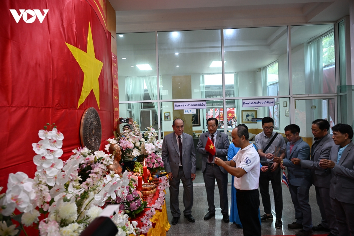  to quoc trong tim kieu bao bangkok tu hao ky niem quoc khanh viet nam hinh anh 1