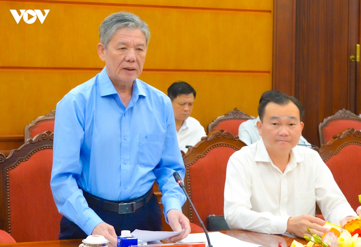 bo chinh tri cho y kien ve cong tac chuan bi Dai hoi Dang bo cac tinh hinh anh 3
