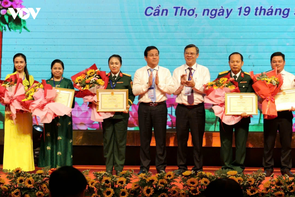 hon 700 guong dien hinh tieu bieu du Dai hoi thi dua yeu nuoc can tho lan thu i hinh anh 3