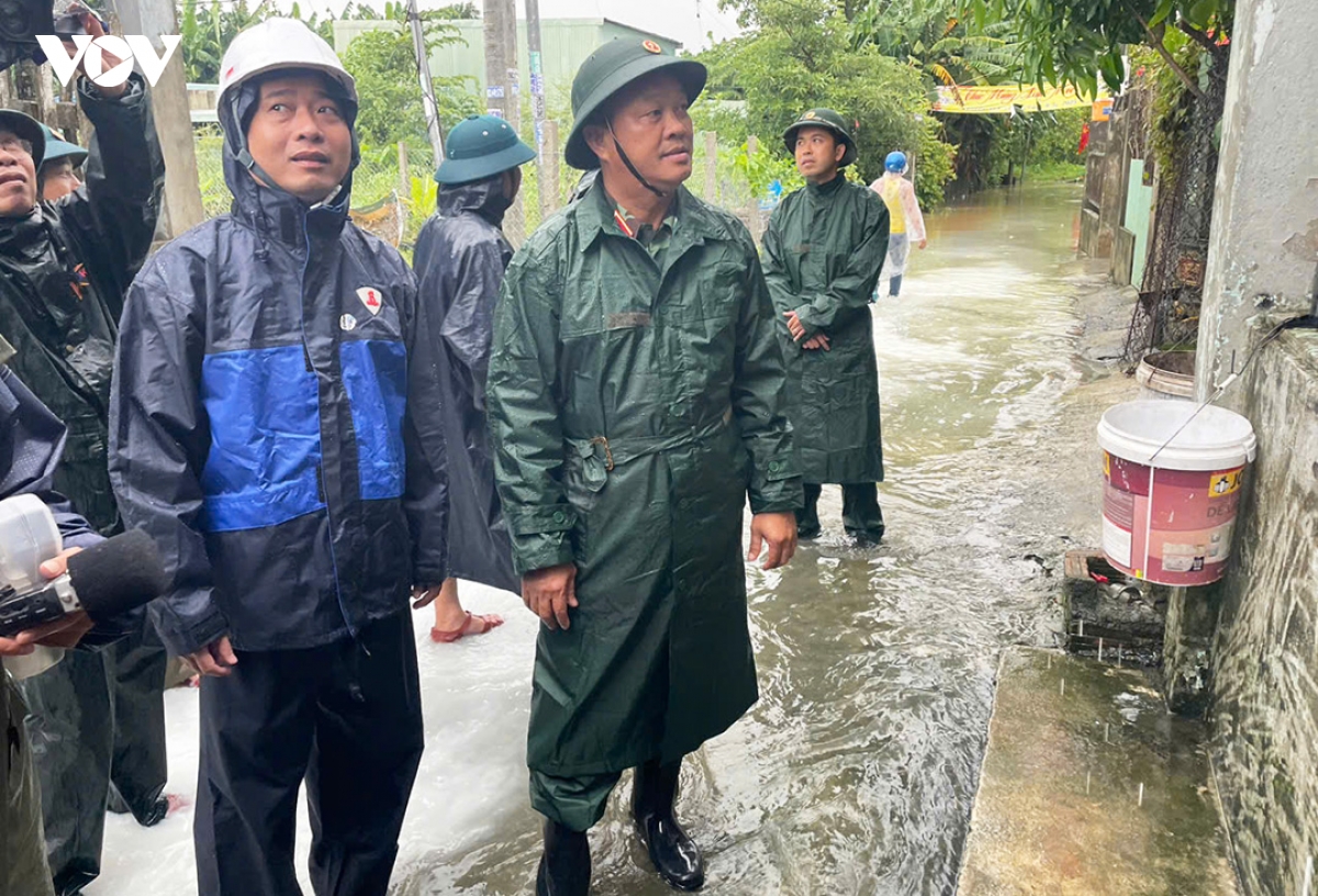 btl quan khu 5 kiem tra diem xung yeu, san sang ho tro dan di doi tranh bao so 10 hinh anh 3