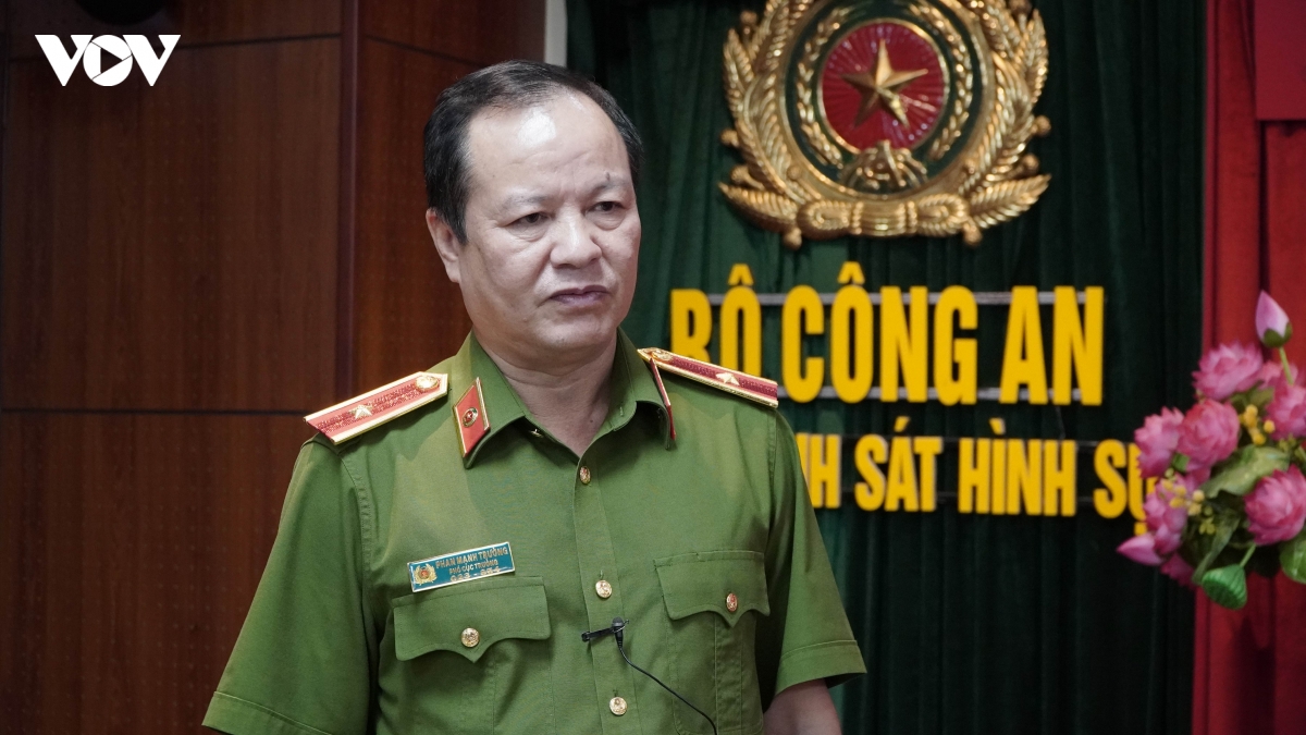 kho sung dan khong lo bi boc go tu duong day mua ban vu khi online hinh anh 4