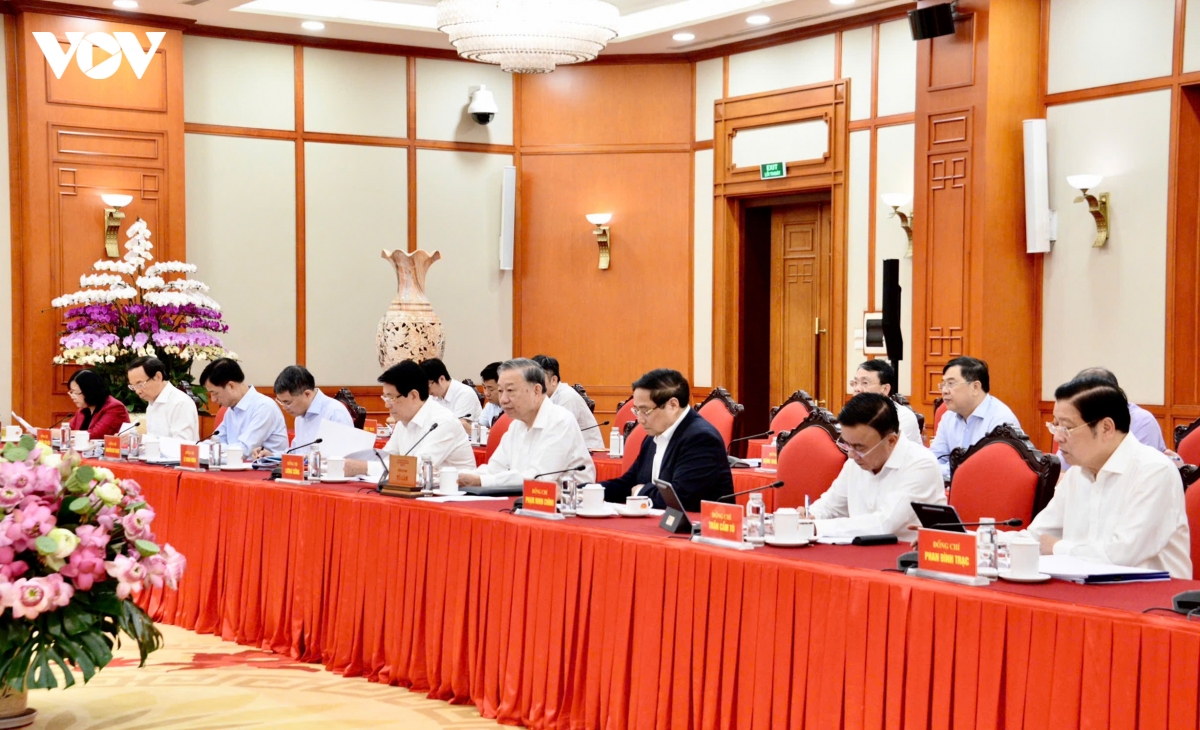tong bi thu to lam lam viec voi ban thuong vu Dang uy quoc hoi hinh anh 5