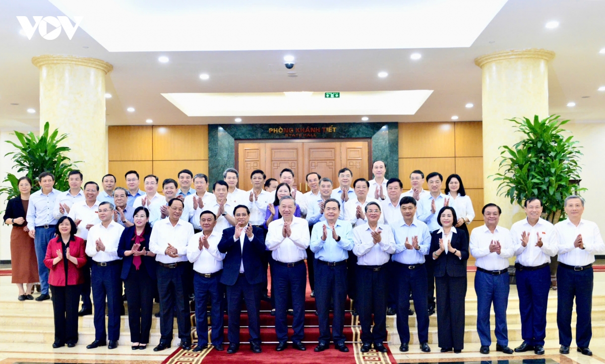tong bi thu to lam lam viec voi ban thuong vu Dang uy quoc hoi hinh anh 10