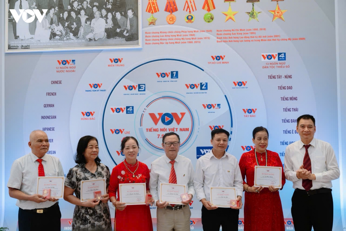 Dai tieng noi viet nam cong chung luon la dong luc de Dai doi moi hinh anh 1