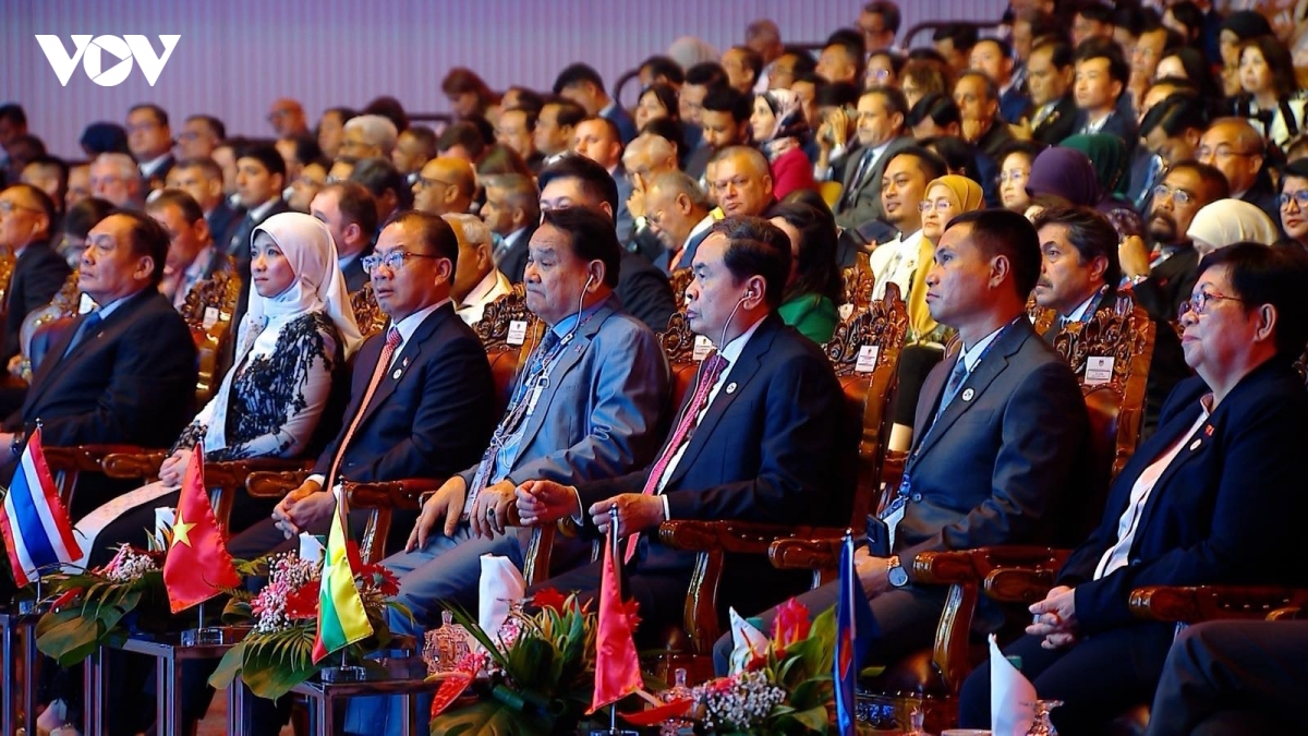 chu tich quoc hoi du khai mac Dai hoi dong lien nghi vien asean lan thu 46 hinh anh 4