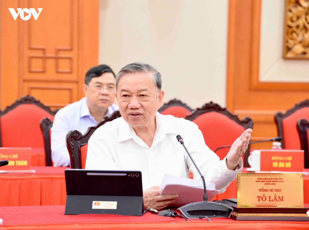 tong bi thu to lam lam viec voi ban thuong vu Dang uy quoc hoi hinh anh 9