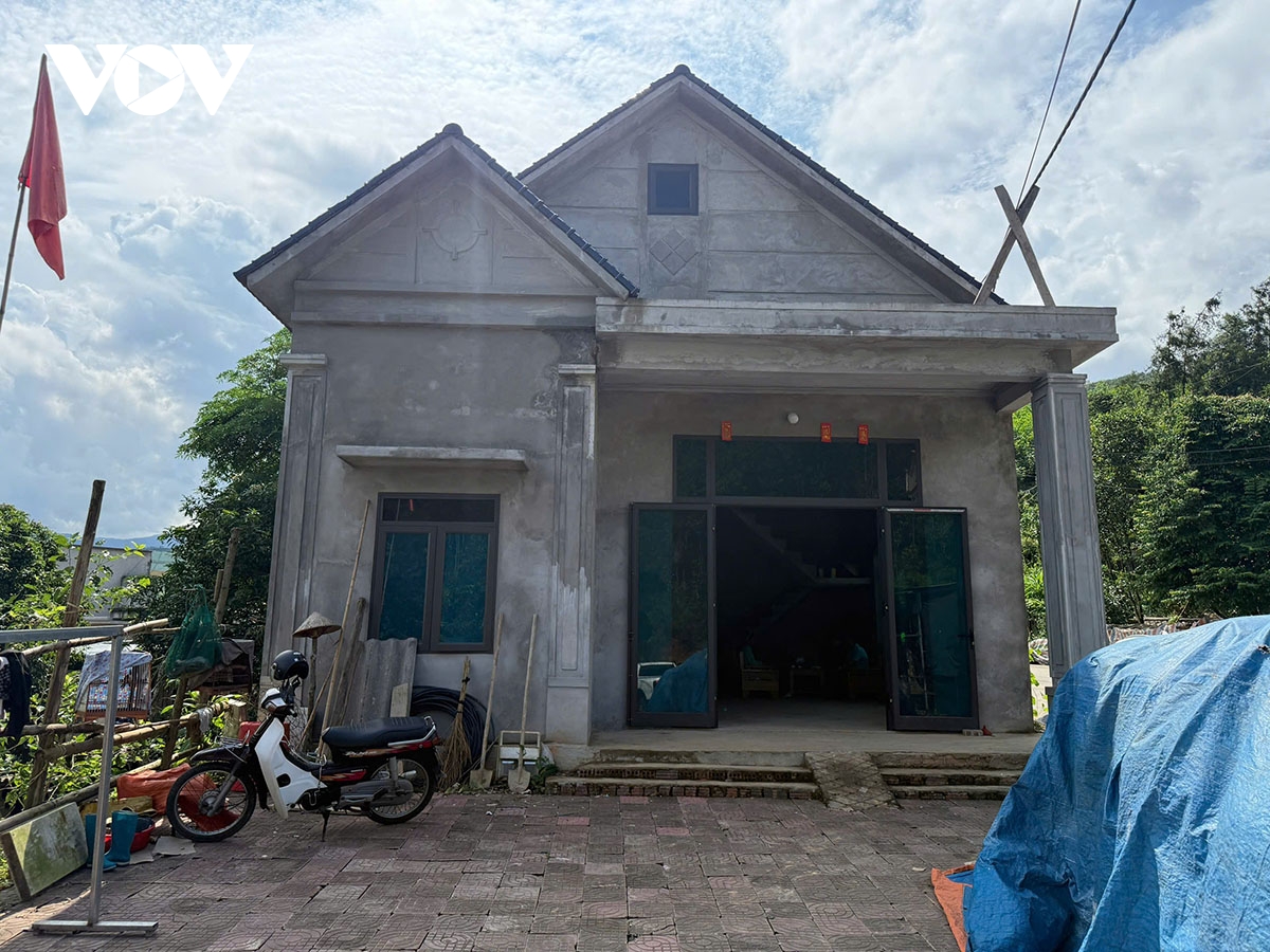 quang ninh xoa nha tam, dung xay long dan noi bien gioi hinh anh 1