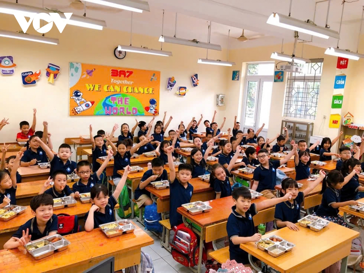 Hỗ trợ bữa ăn bán trú: Cùng nhau nuôi dưỡng thế hệ tương lai