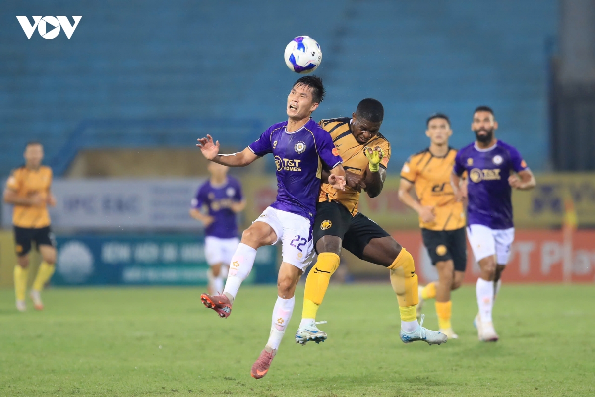 ket qua bong da toi 26-9 ha noi fc nguoc dong thang kich tinh truoc thanh hoa hinh anh 37