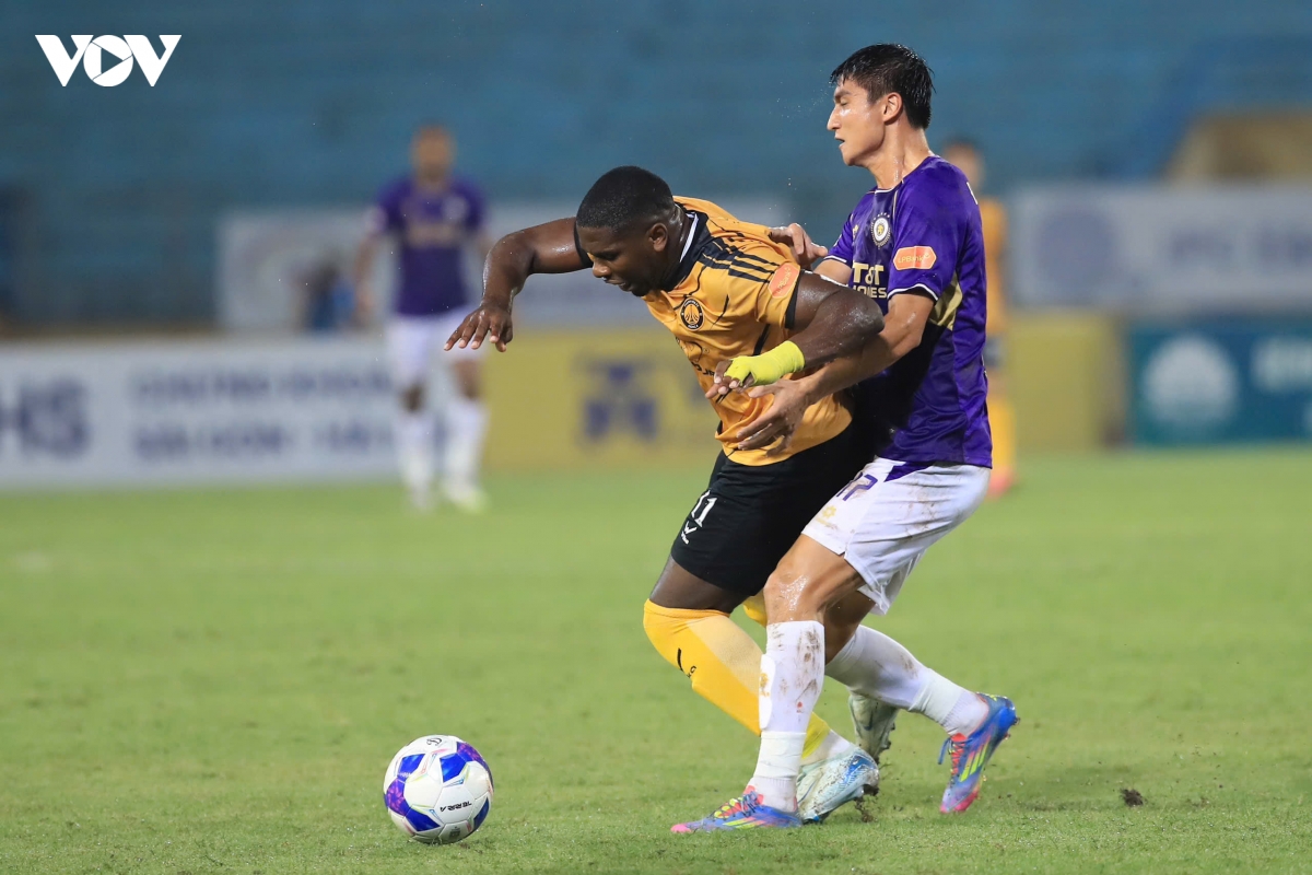 ket qua bong da toi 26-9 ha noi fc nguoc dong thang kich tinh truoc thanh hoa hinh anh 36