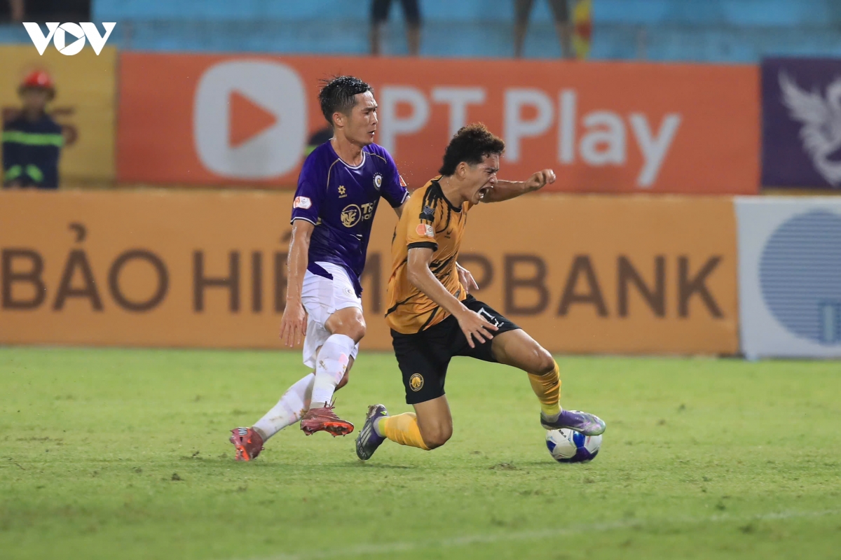 ket qua bong da toi 26-9 ha noi fc nguoc dong thang kich tinh truoc thanh hoa hinh anh 45