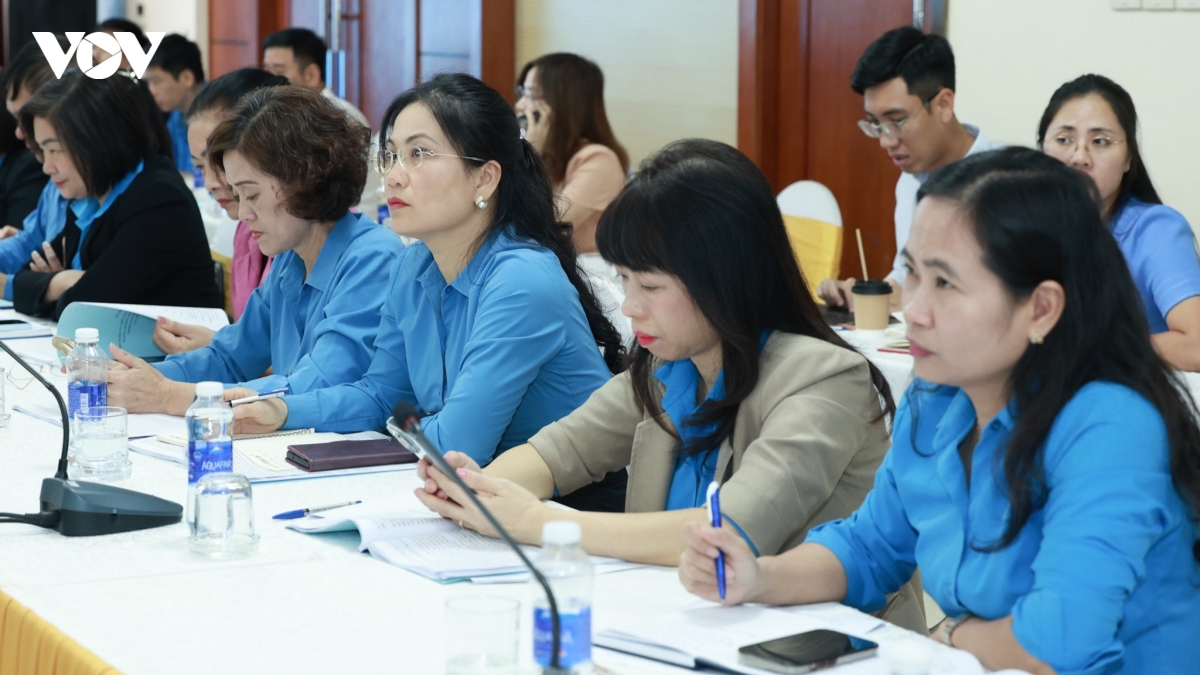 tong lDlD viet nam lay y kien doi voi du thao van kien trinh Dai hoi xiv cua Dang hinh anh 2