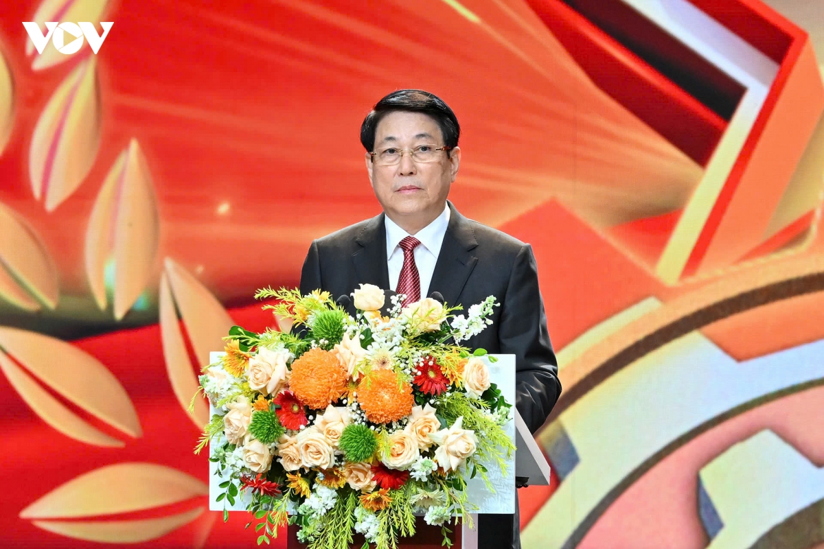 chu tich nuoc luong cuong du chuong trinh tu hao nong dan viet nam nam 2025 hinh anh 3