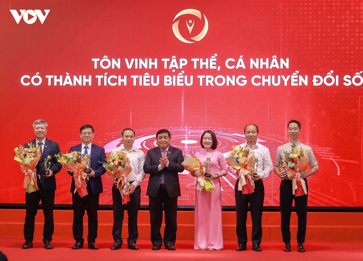 quang ninh bat nhip chuyen doi so cap xa hinh anh 4