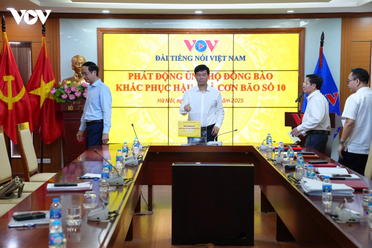 vov phat dong ung ho dong bao bi thiet hai nang do con bao so 10 hinh anh 4