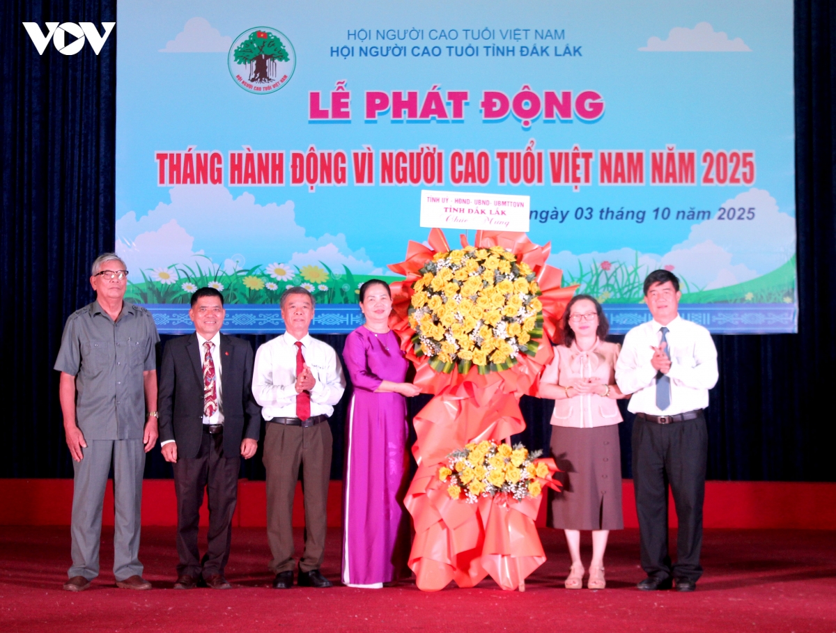Dak lak phat dong thang hanh dong vi nguoi cao tuoi viet nam nam 2025 hinh anh 1