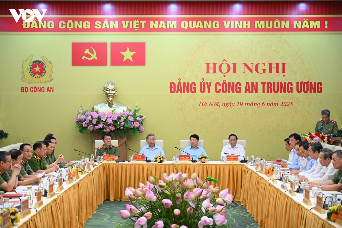 Dai hoi dai bieu Dang bo cong an trung uong lan thu viii vung mot niem tin quyet thang hinh anh 3