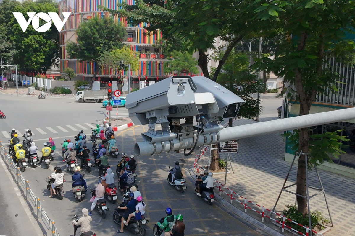 “Đôi mắt điện tử” phủ khắp Hà Nội, ý thức người dân đổi thay rõ rệt