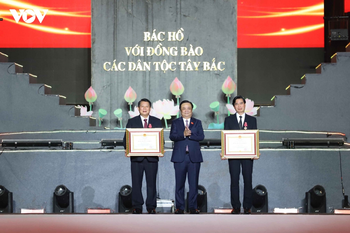 chuong trinh nghe thuat hao khi son la - vuon xa cung dat nuoc hinh anh 5