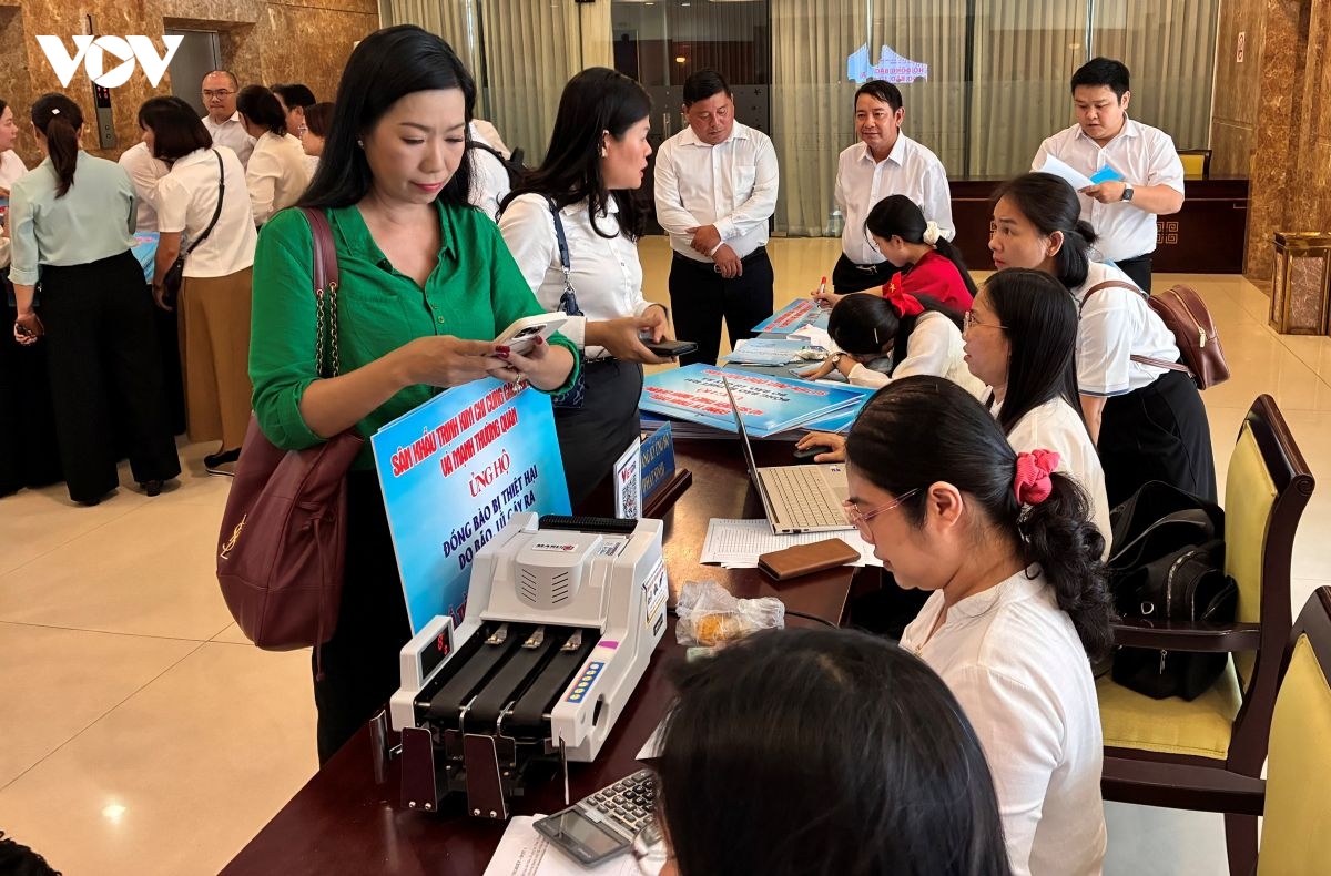 hon 35 ty dong duoc quyen gop tai le phat dong ho tro dong bao bi bao so 10 hinh anh 4
