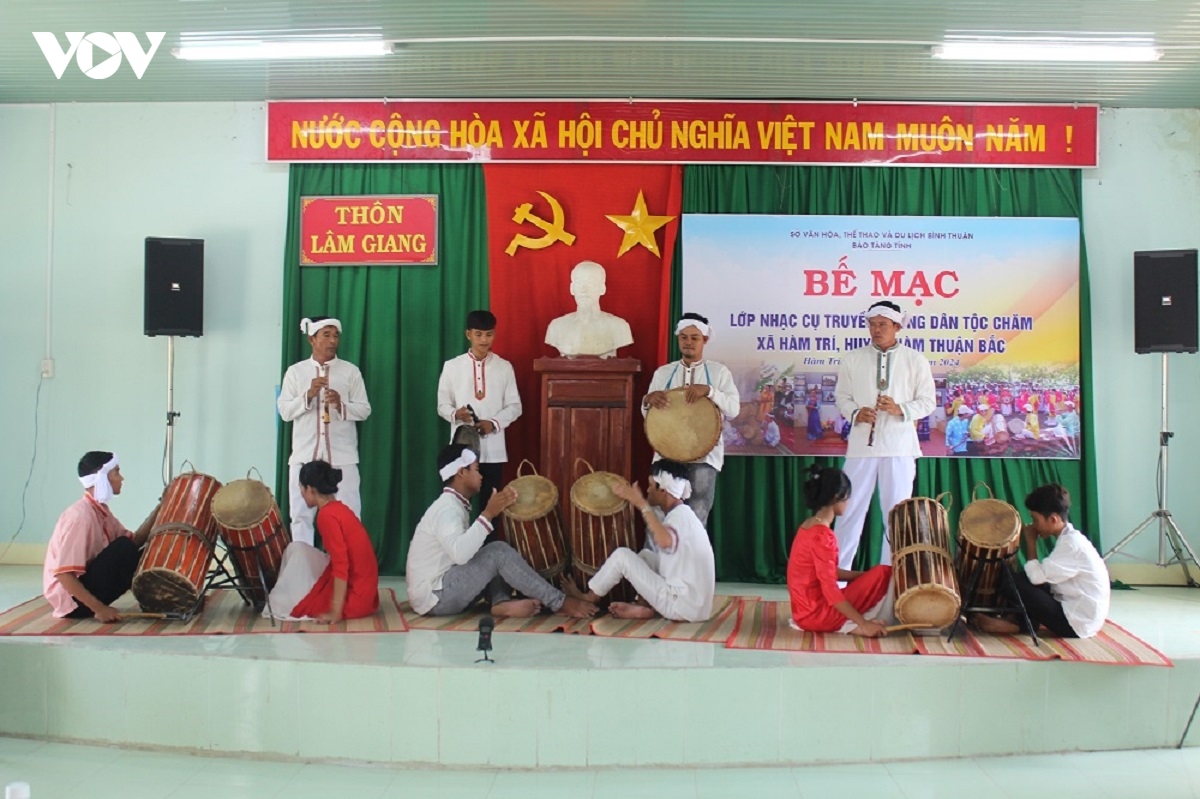 nhung nguoi giu hon nhac cu cham o lam Dong hinh anh 3